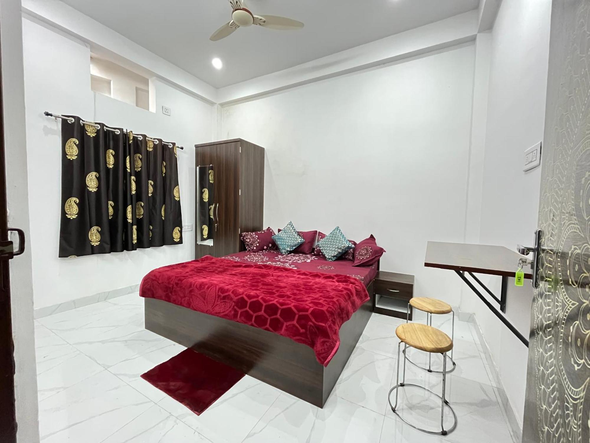 Avr Varanasi