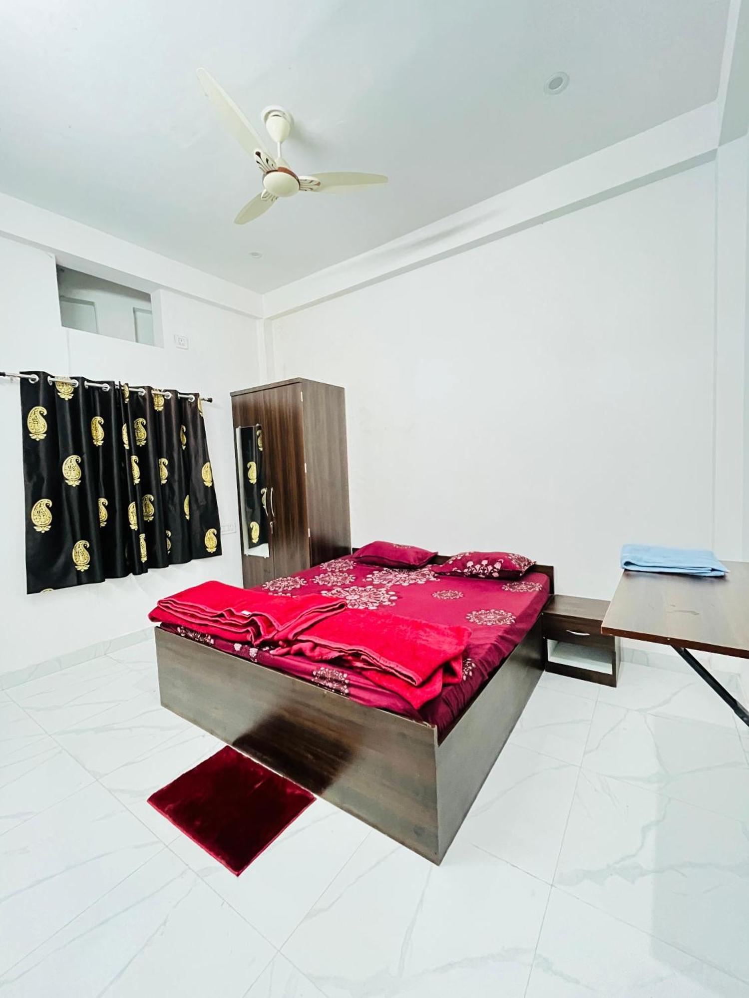 Avr Guest house